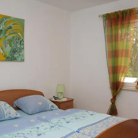 - Perna 4541a Apartament *